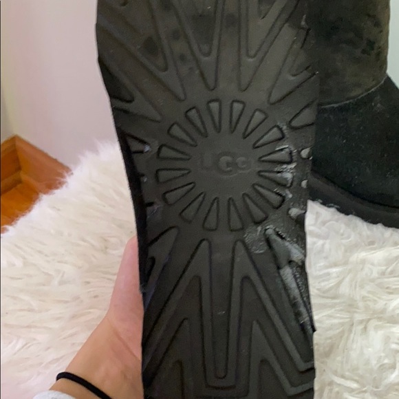 Ugg short boots - Picture 2 of 3